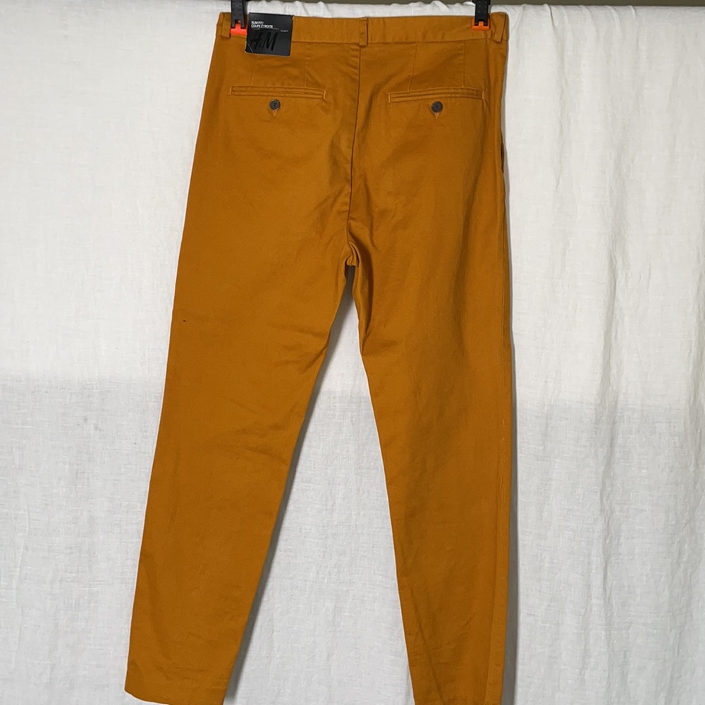 Chinos - Picture 3 of 5